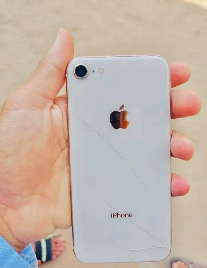 IPHONE 8 0