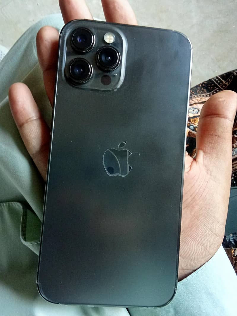 Apple iPhone 12 Pro Max 1