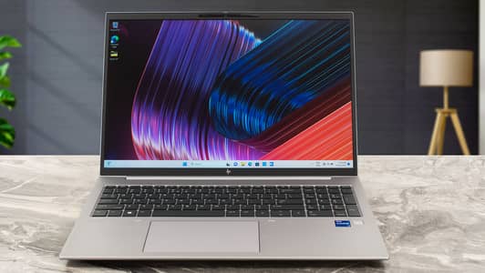 Hp ZBook Firefly G10 - i7 1355U | NVIDIA RTX A500 | 16GB DDR5 512GB