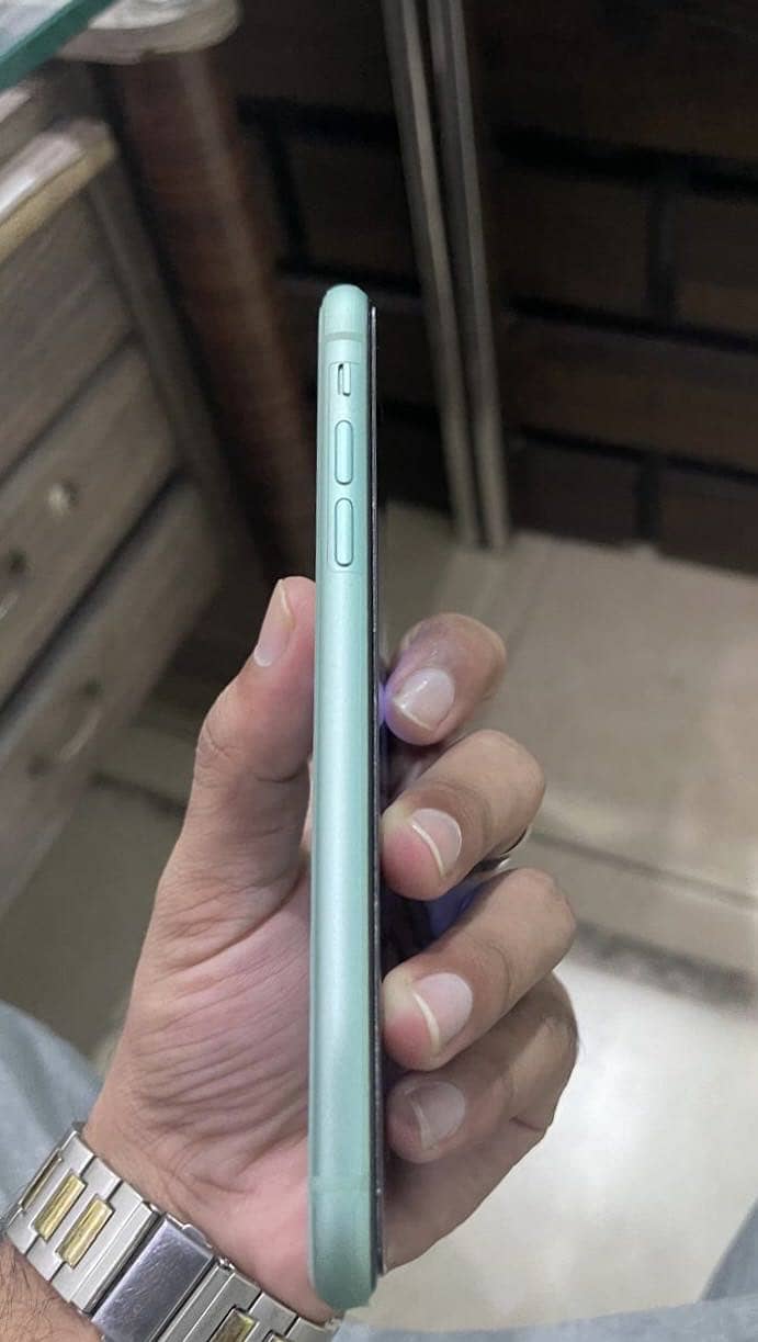Apple iPhone 11 1