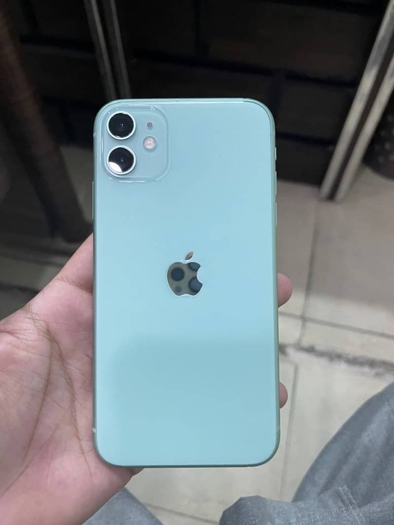 Apple iPhone 11 3