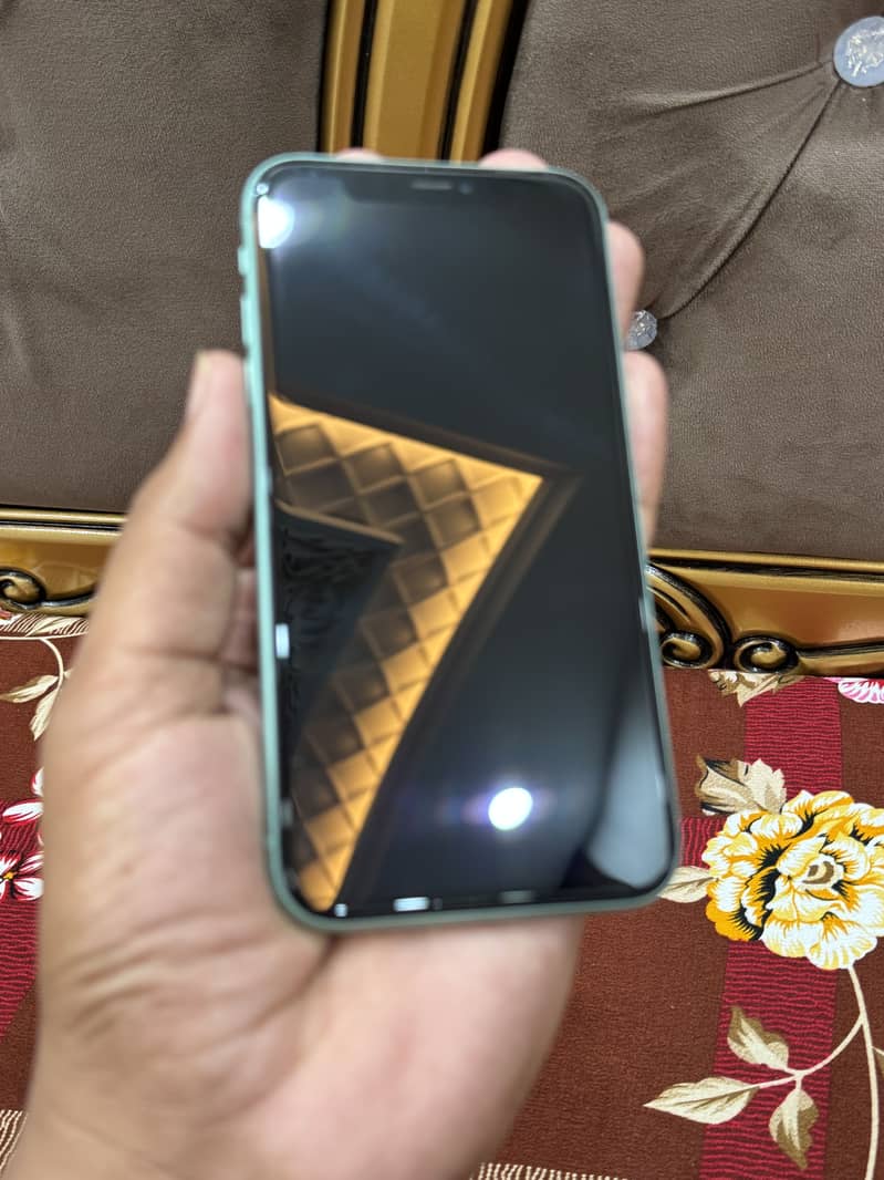 Apple iPhone 11 2