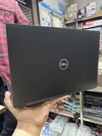 Dell Latitude 7390 – Core i5 8th Gen | 8GB RAM | 256GB SSD