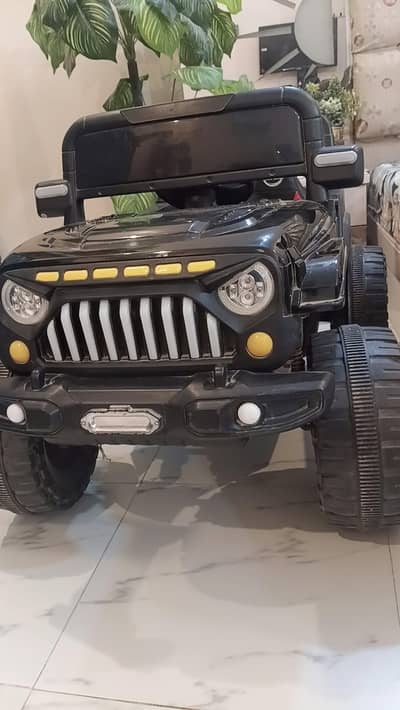 kids remote+driving car