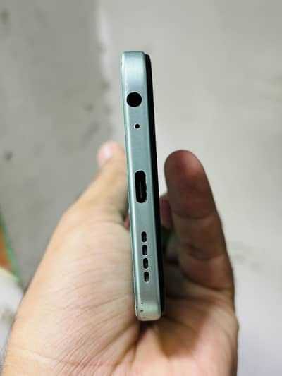 Infinix Hot 50i