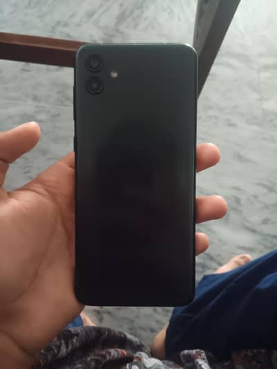 Samsung Mobile A04