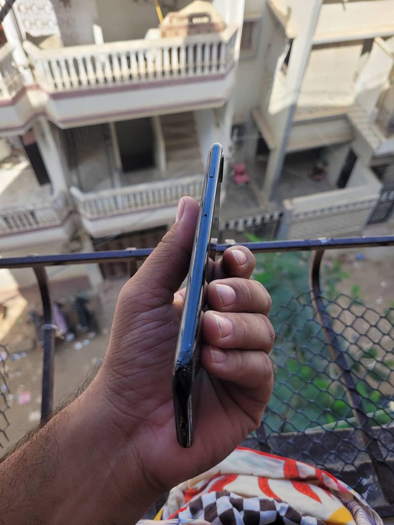 Apple iPhone 7 Plus 2