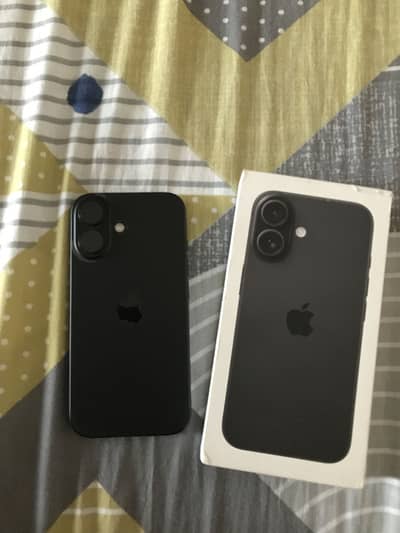 Apple iPhone 16