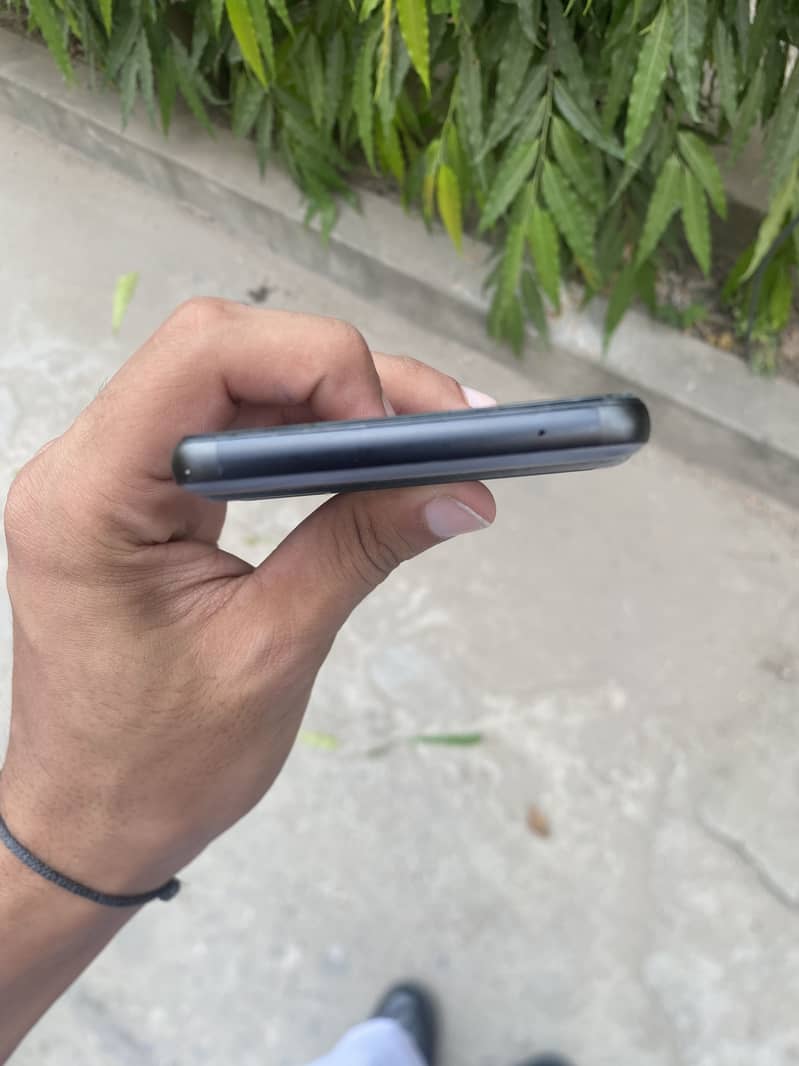 Google Pixel 6a 1