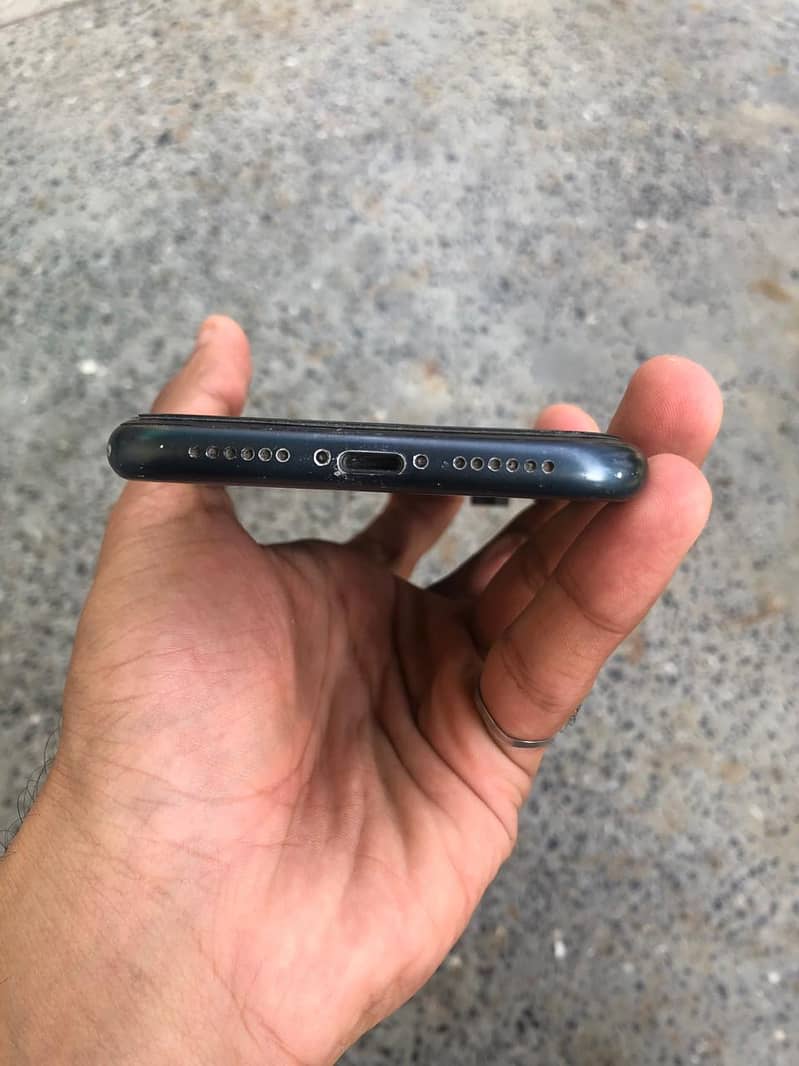 Iphone XR 5