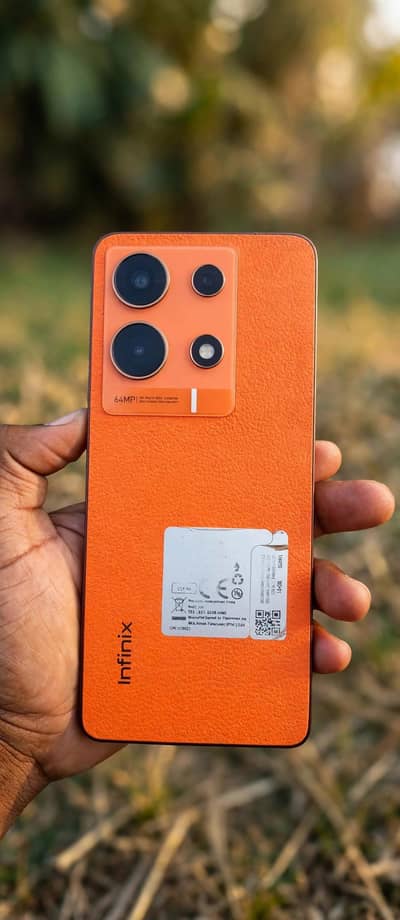 Infinix Note 30 60fps stable gaming  *Display:* - 6.78" IPS LCD, FHD