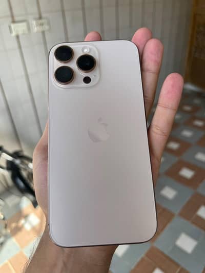 Apple iPhone 16 Pro Max