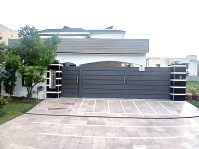 One Kanal Slightly Used Spanish Design Owner Build 6-Bedroom Double Unit Bungalow For Sale