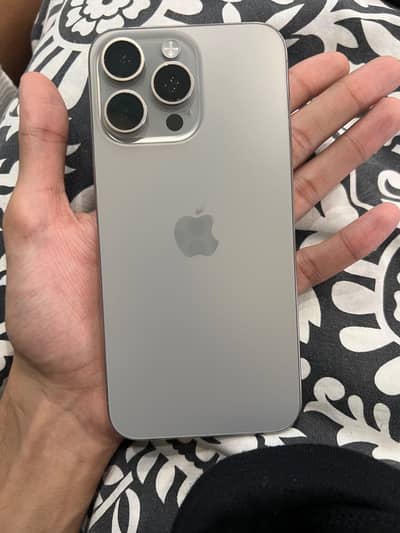 Apple iPhone 15 Pro Max