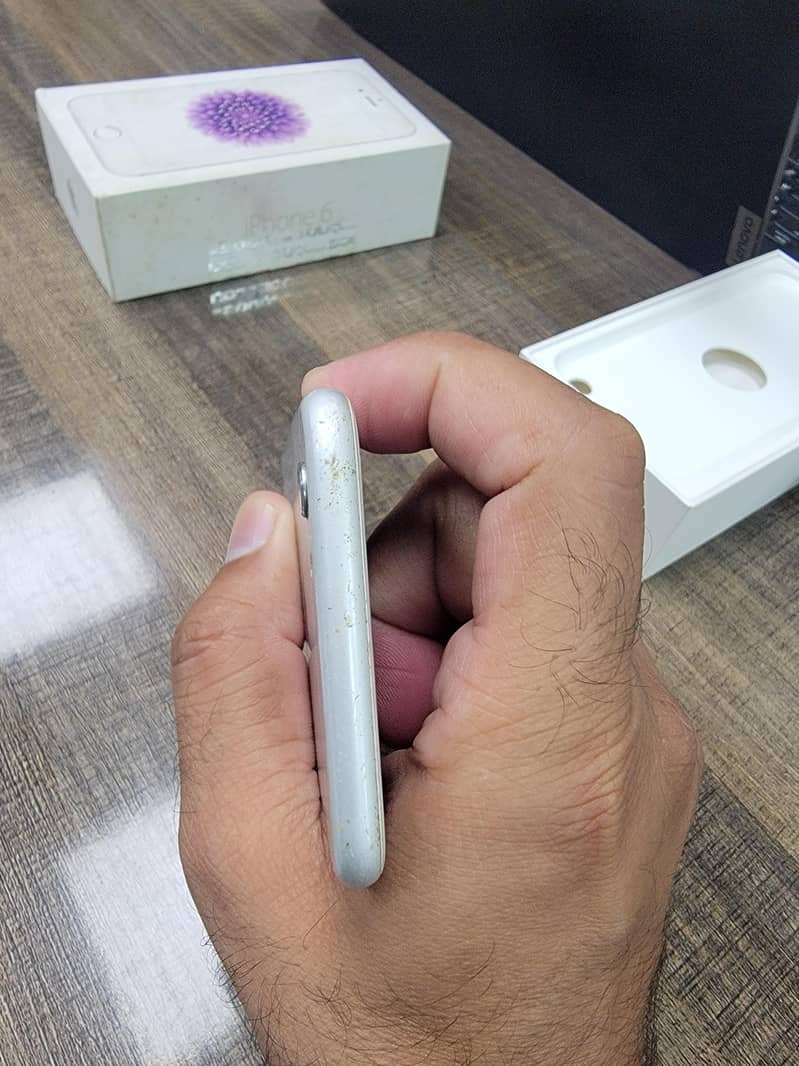 Apple iPhone 6 5