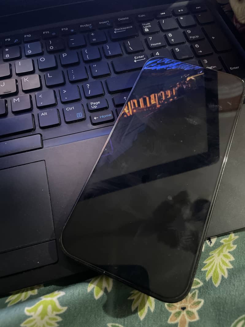 Apple iPhone 14 Pro Max 1