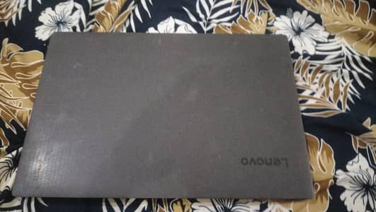 Lenovo laptop in good condition for sale Core i5 7th generation