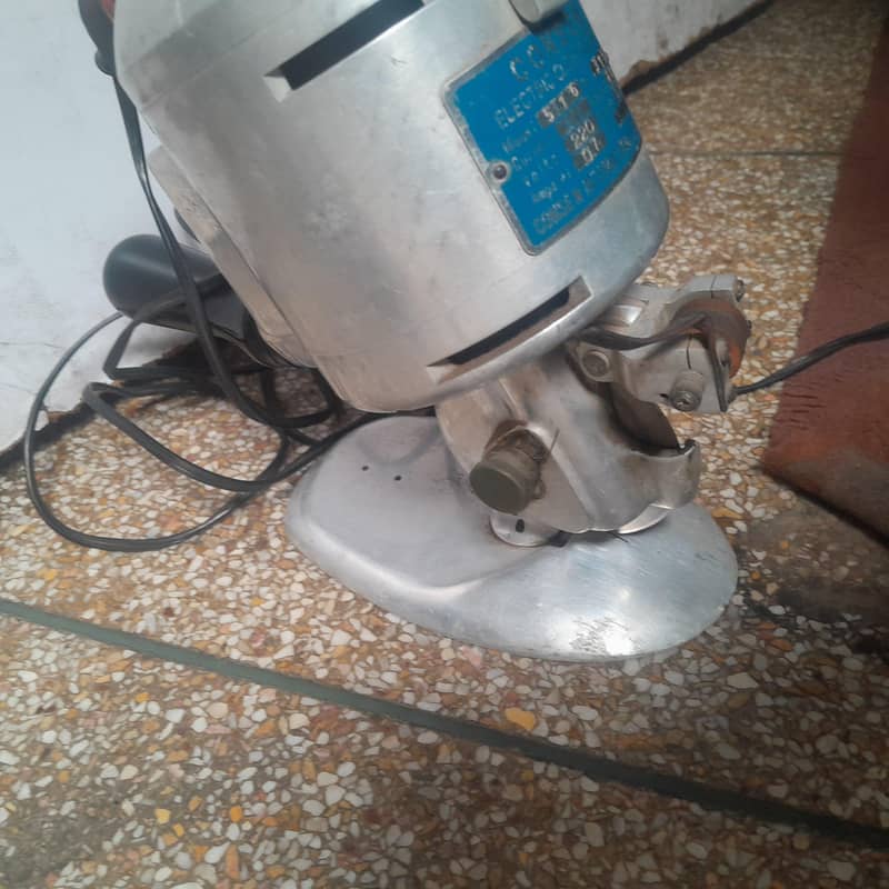 fabric cutter machine 2
