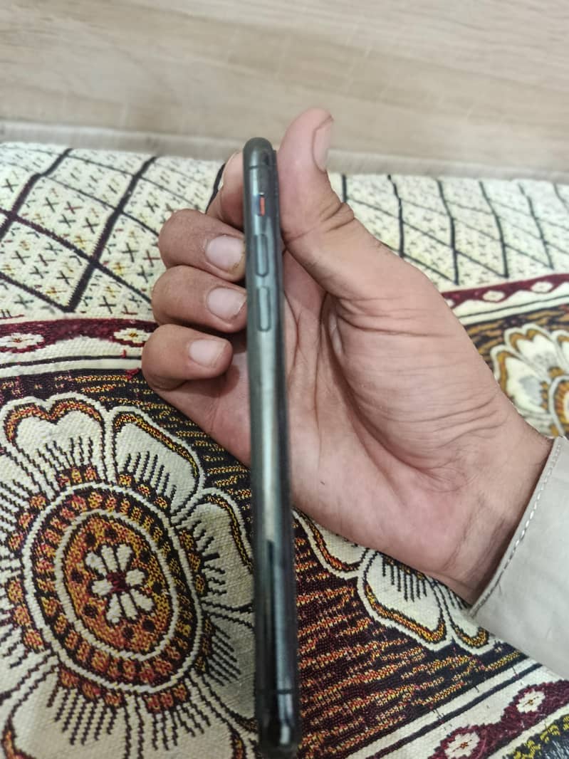 Iphone 11 pro 3