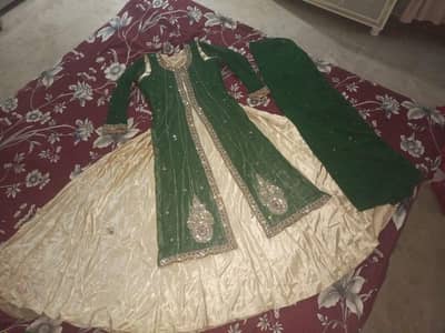 upper maxi