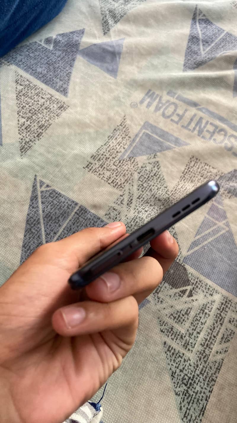 Tecno Spark 2 4