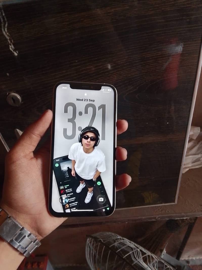 Apple iPhone 12 Pro 2