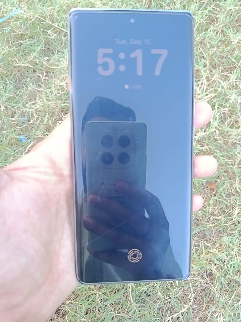 Tecno CAMON 40 Pro 7