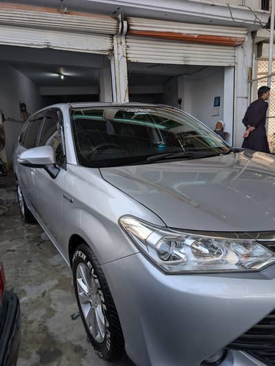 Toyota Fielder 2015