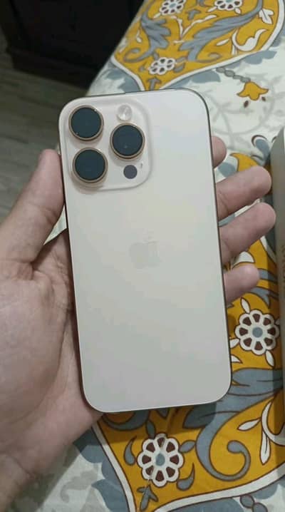 Apple iPhone 16 Pro Max