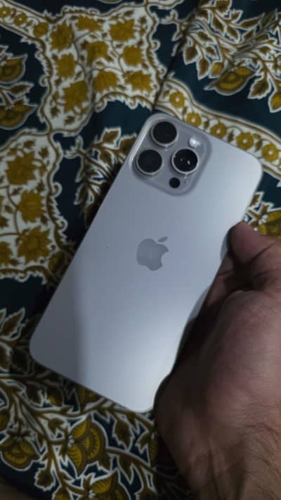 Apple iPhone 15 Pro Max