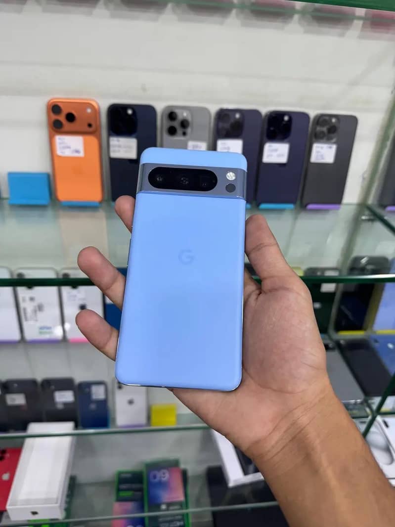 Google Pixel 8 Pro 2