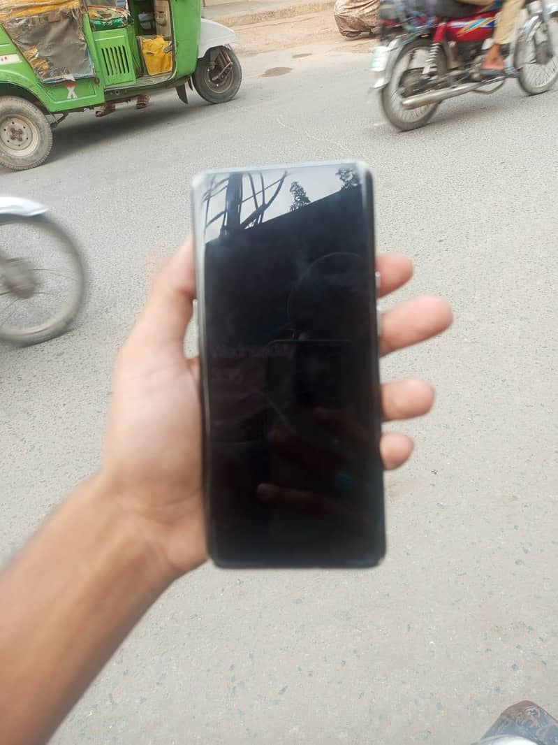 OnePlus 9 pro 4