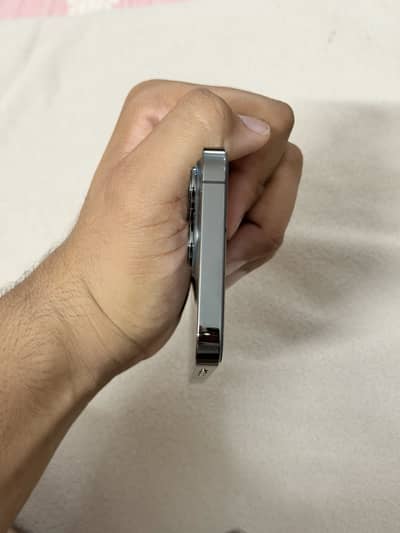 Apple iPhone 13 Pro