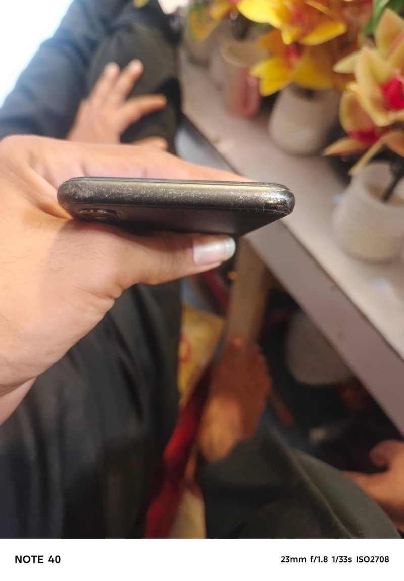 Apple iPhone X 5