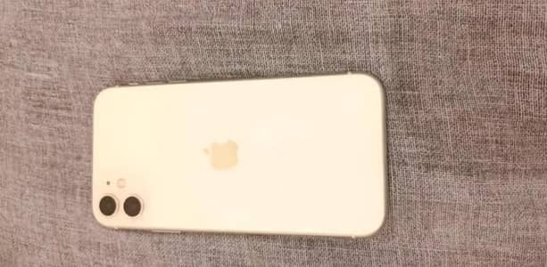 iPhone 11