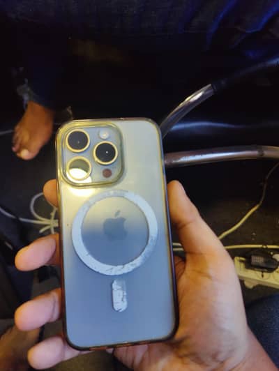 Apple iPhone 15 Pro
