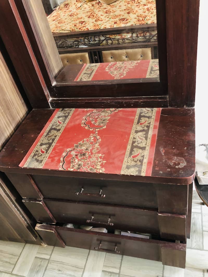 Dressing Table With 3 Drawer 3