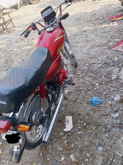 2011 model Hero 70