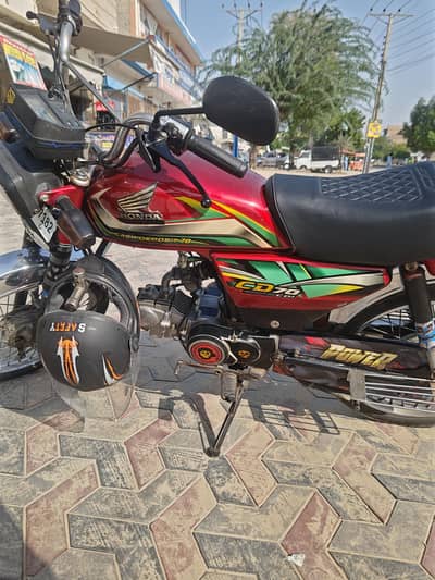 2022 CD 70