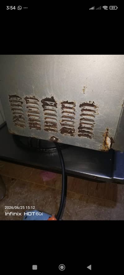 microwave oven 7/10 condition