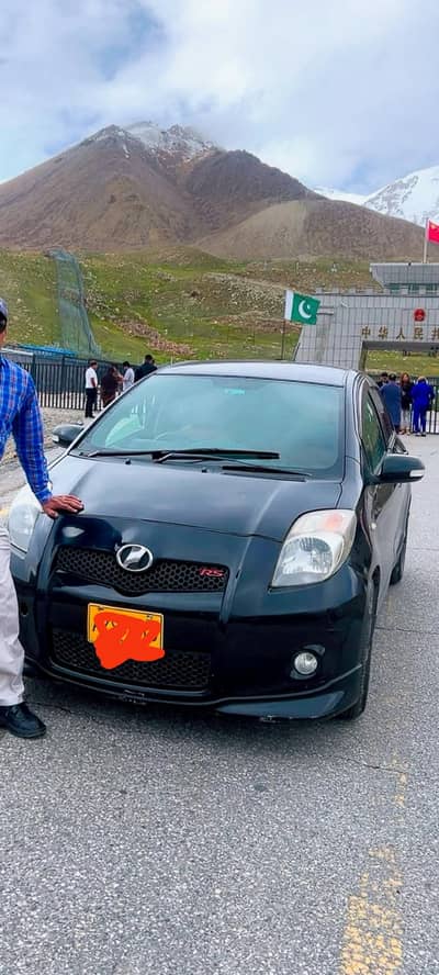 Toyota vitz 1.5 genuine