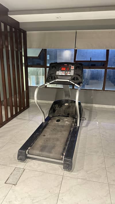 Star Trac Pro 7600 Treadmill