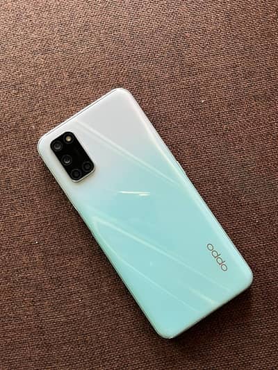 OPPO A52