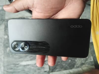 OPPO A18