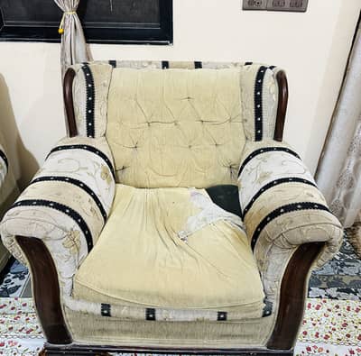 Selling by sofa