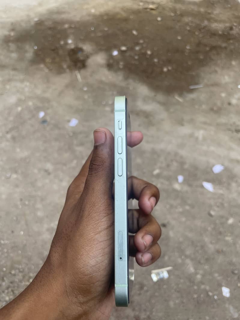Apple iPhone 12 mini 3