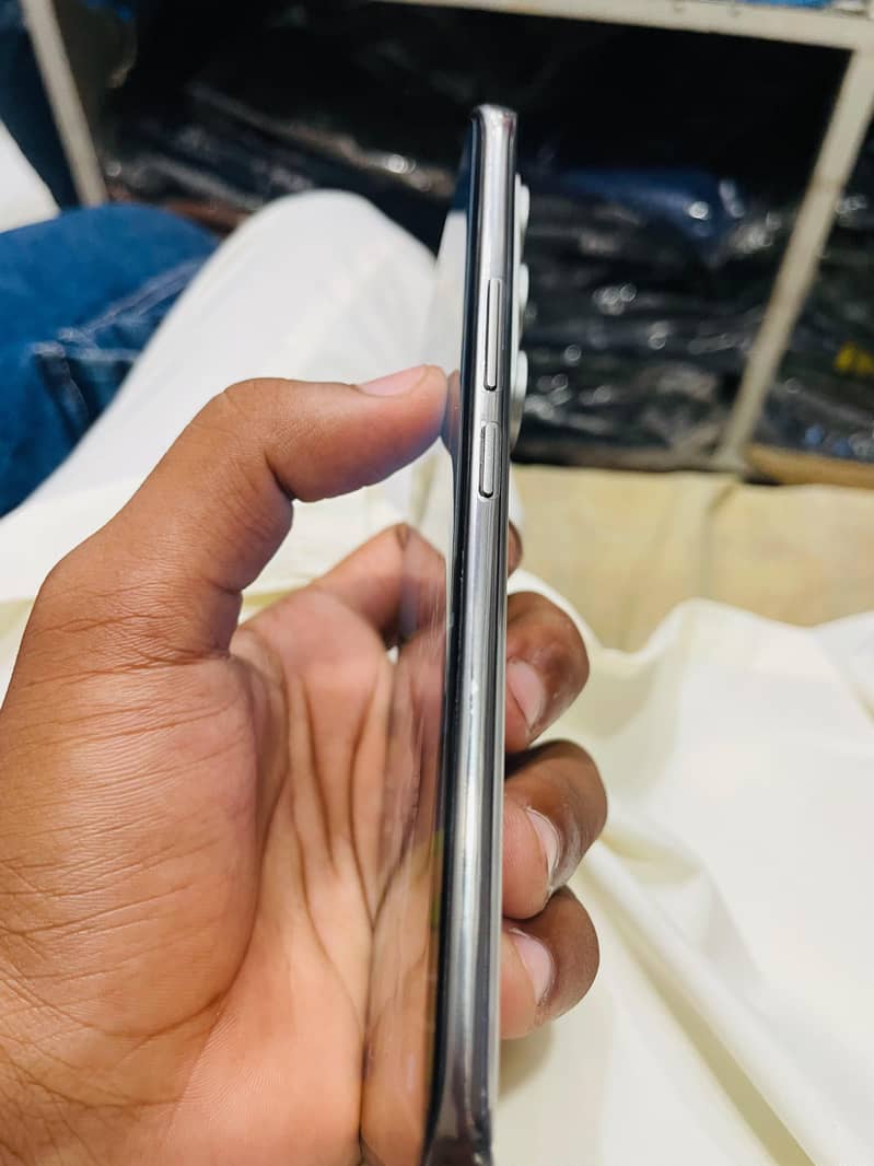 TECNO CAMON 50 PRO 2