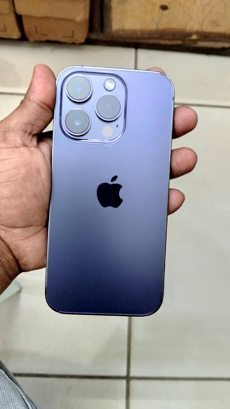 Apple iPhone 14 Pro 4