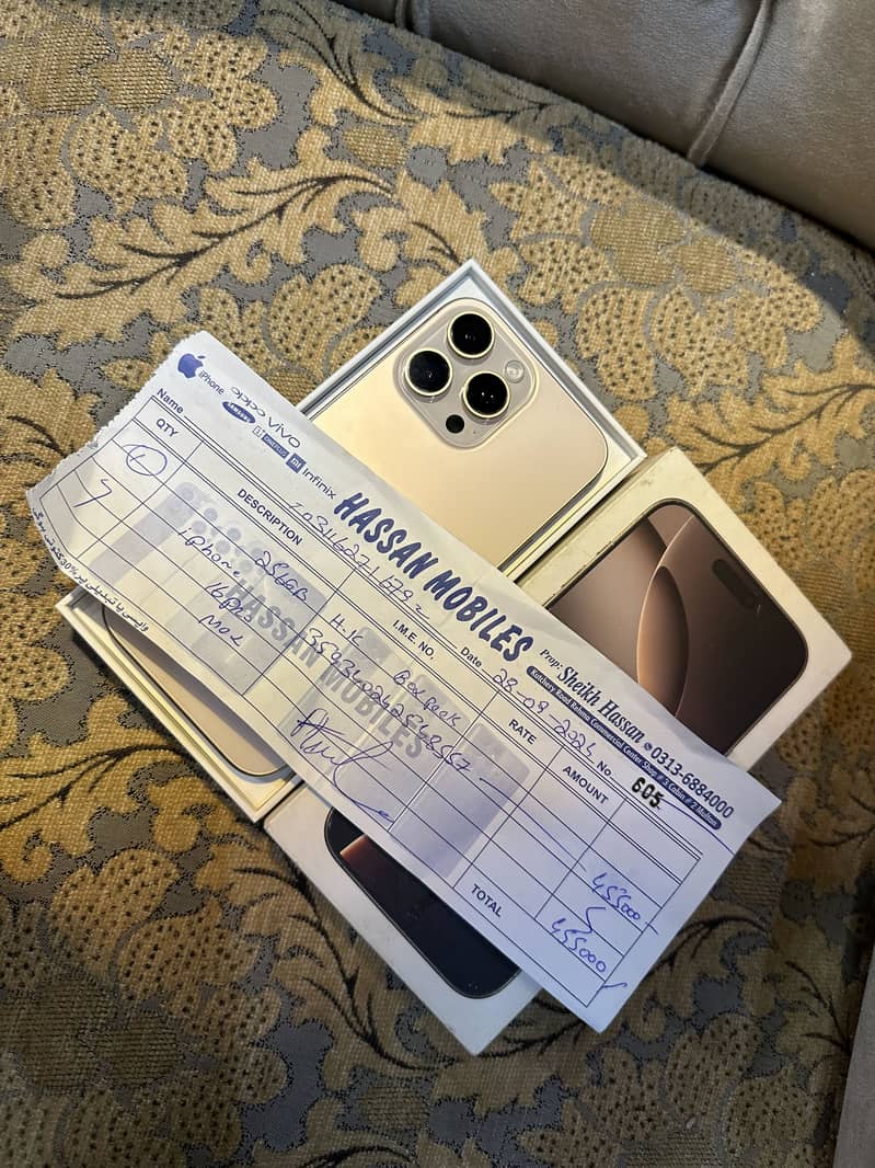 Apple iPhone 16 Pro Max 5
