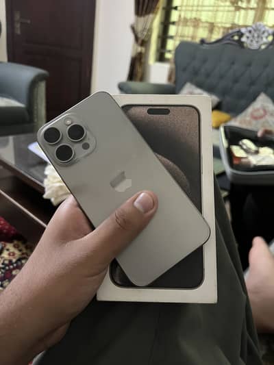 Apple IPhone 15 Pro Max with box